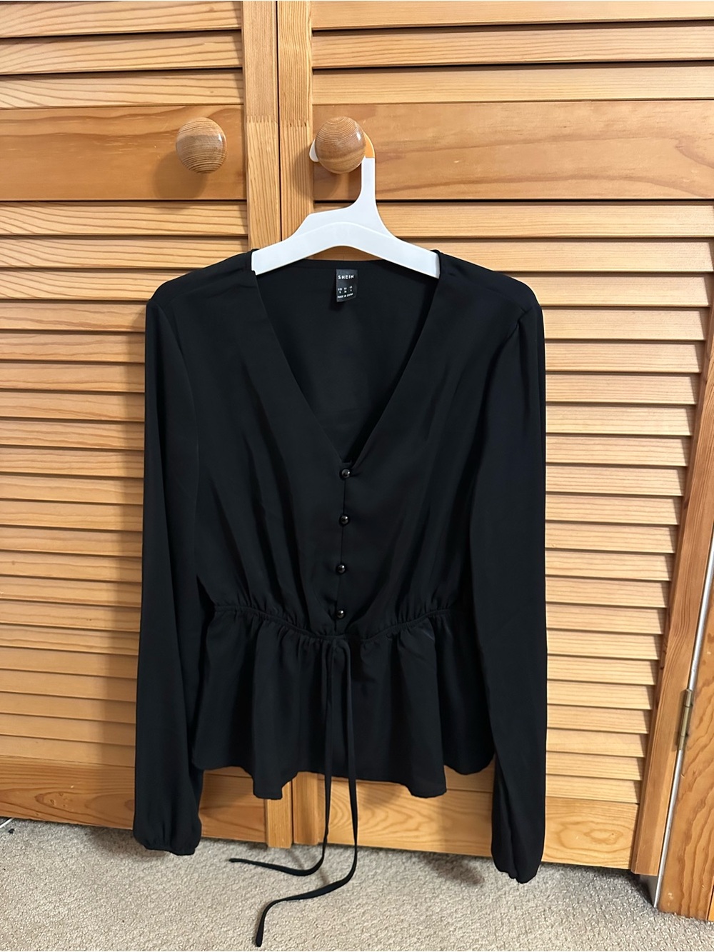 SHEIN Black Button-Front V-Neck Drawstring Peplum Blouse